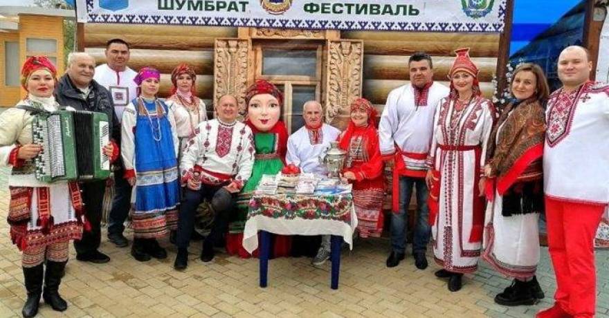 Солистки ансамбля «Келу» выступили в Сургуте на фестивале «Соцветие»