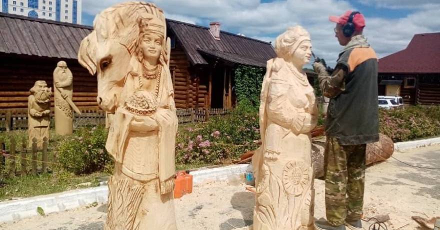 В Саранске подведут итоги фестиваля резчиков «Поющее дерево»