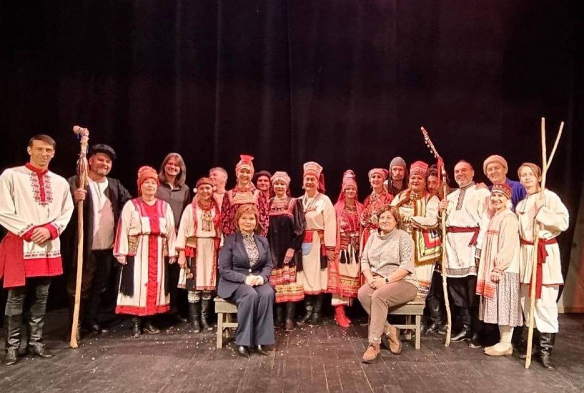 Национальный театр приглашает принять участие в интерактивном спектакле-экскурсии «Традиции предков»