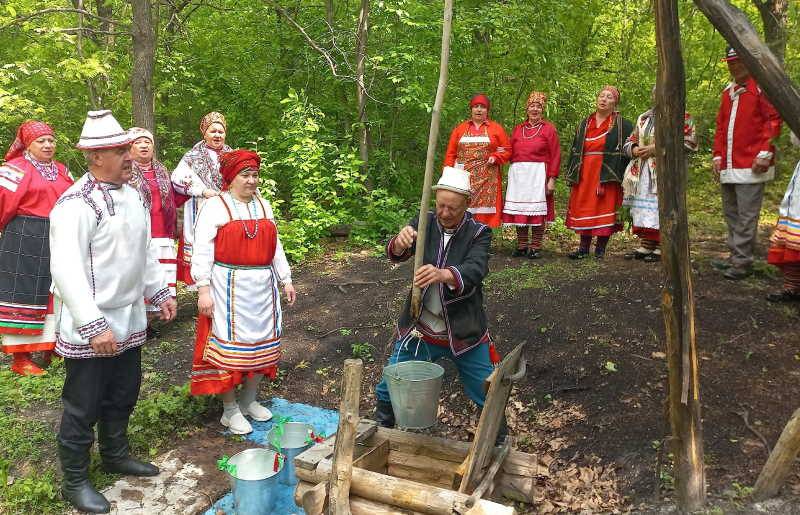 В Башкортостане прошел мордовский праздник «Бабань (сырькаень) каша»