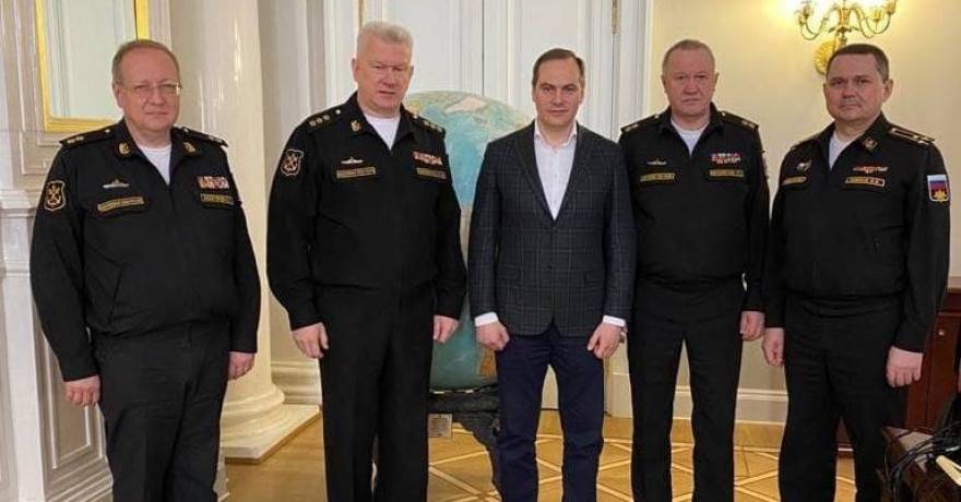 Артём Здунов встретился с главнокомандующим ВМФ России адмиралом Николаем Евменовым