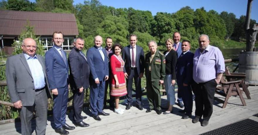 Артём Здунов встретился в Санкт-Петербурге с представителями мордовской диаспоры