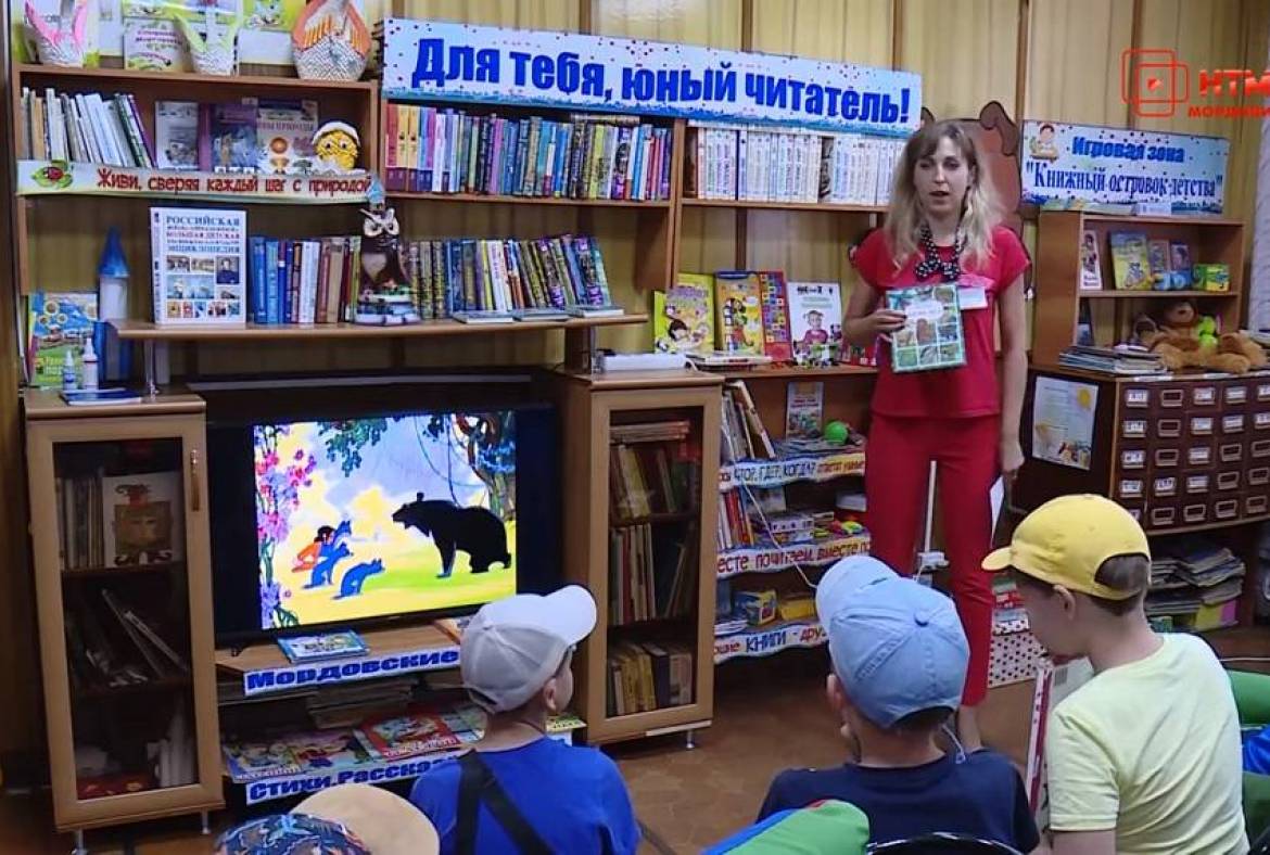 Благодаря нацпроекту «Культура» Красносельцовская библиотека смогла обзавестись новой техникой