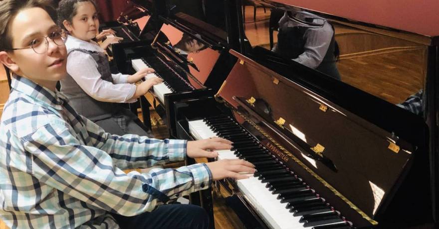 В рамках реализации регионального проекта «Культурная среда» национального проекта «Культура» начато оснащение детских школ искусств музыкальными инструментами