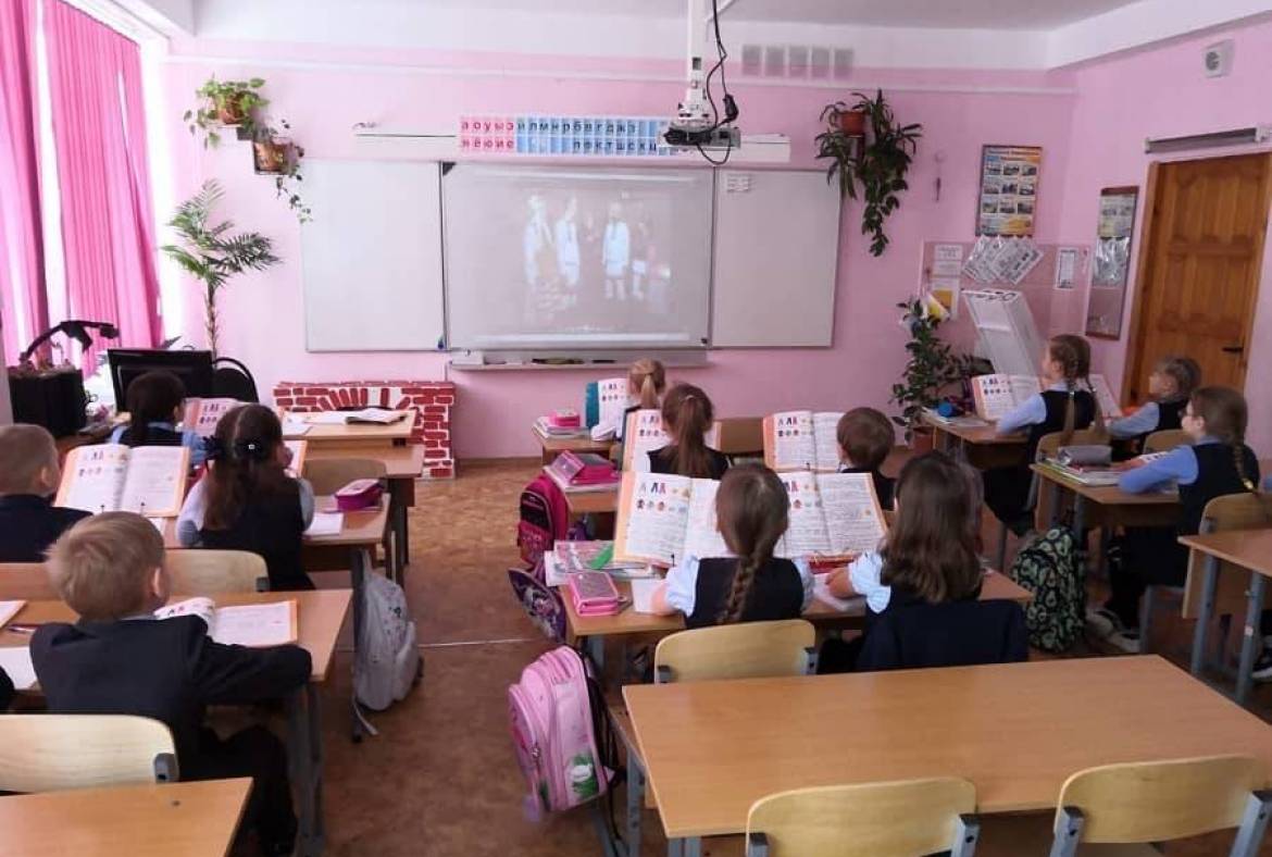Школьникам Мордовии показали фильм проекта Фонда президентских грантов «Музыка единства: диалог культур и основа межэтнического согласия»