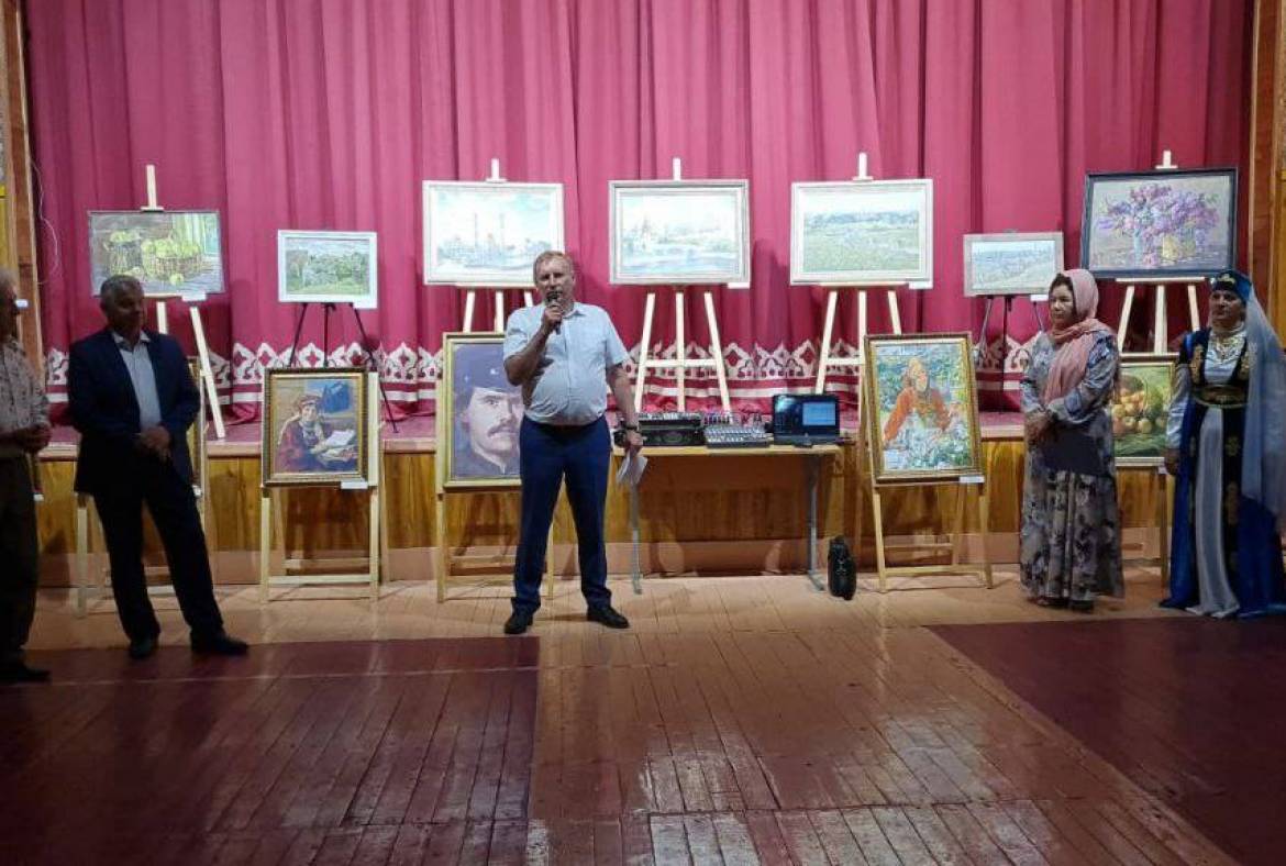 В КДЦ Аксеновского сельского поселения состоялось открытие выставочного проекта «Ода к радости»