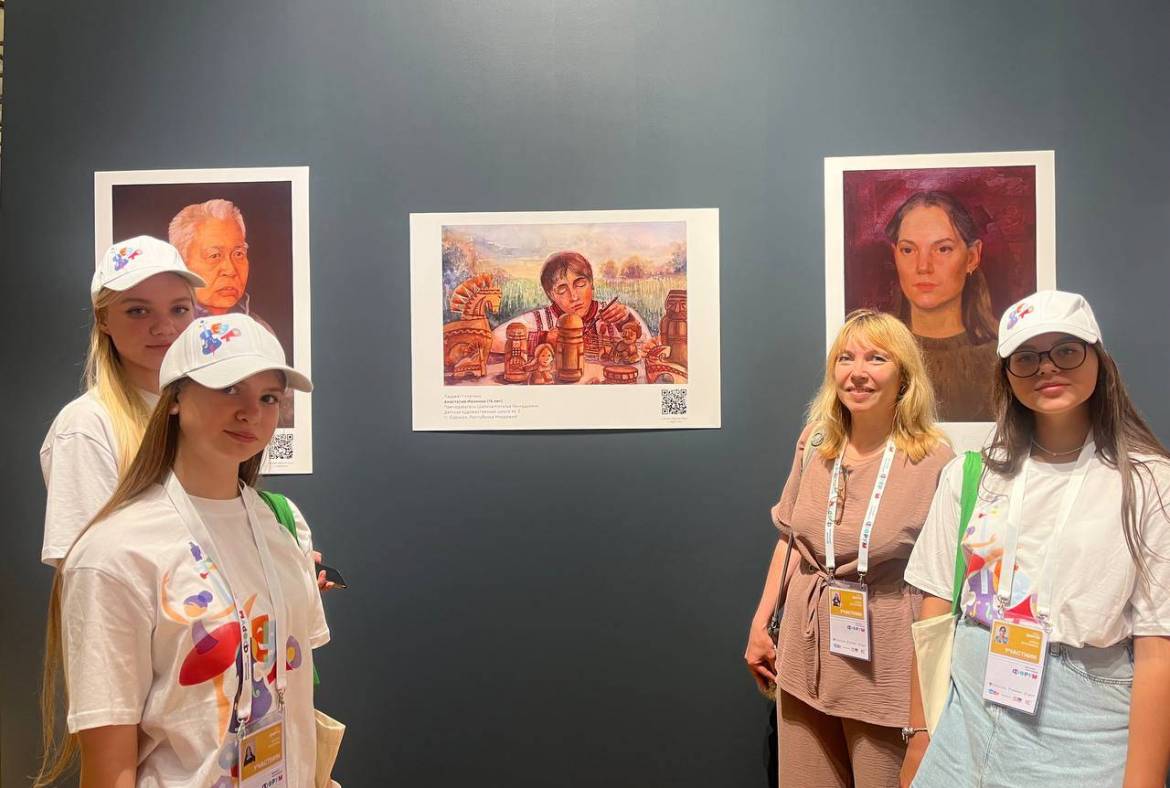 Работы юных художников Мордовии выставляются в Новой Третьяковке
