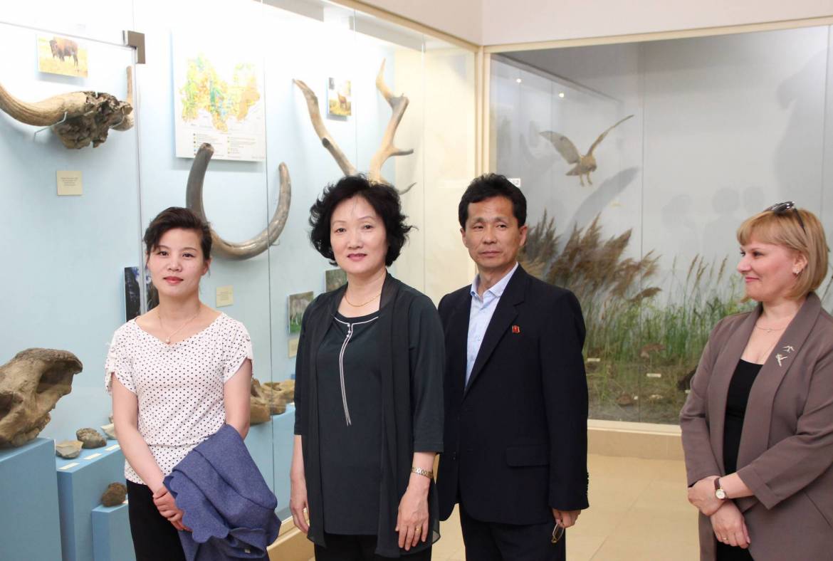Гости из Северной Кореи посетили краеведческий музей