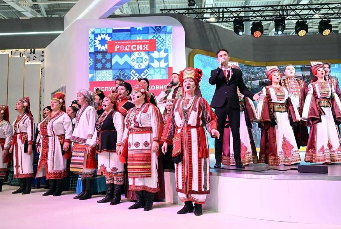 16 мая творческие коллективы Приволжского федерального округа представят гостям Всероссийского свадебного фестиваля свою концертную программу