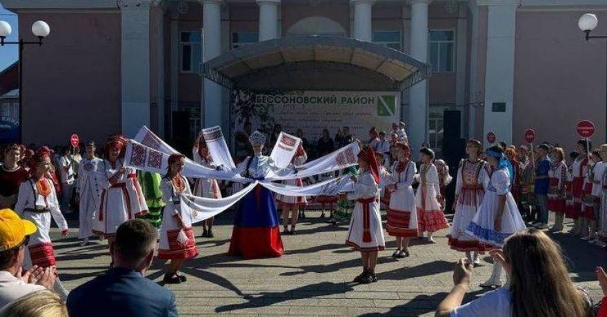 В селе Бессоновка Пензенской области состоялся VI Межрегиональный фестиваль мордовской культуры «Вастома»