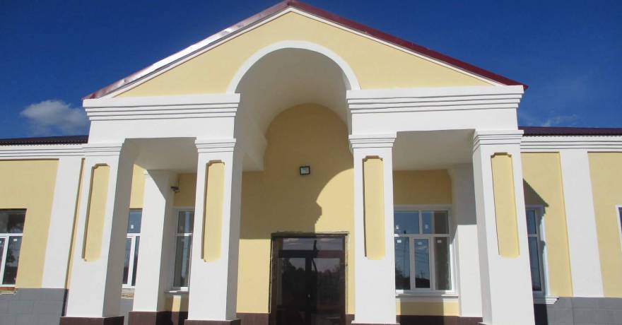 В Большеберезниковском районе завершаются работы по проведению капитального ремонта здания сельского клуба в с. Паракино