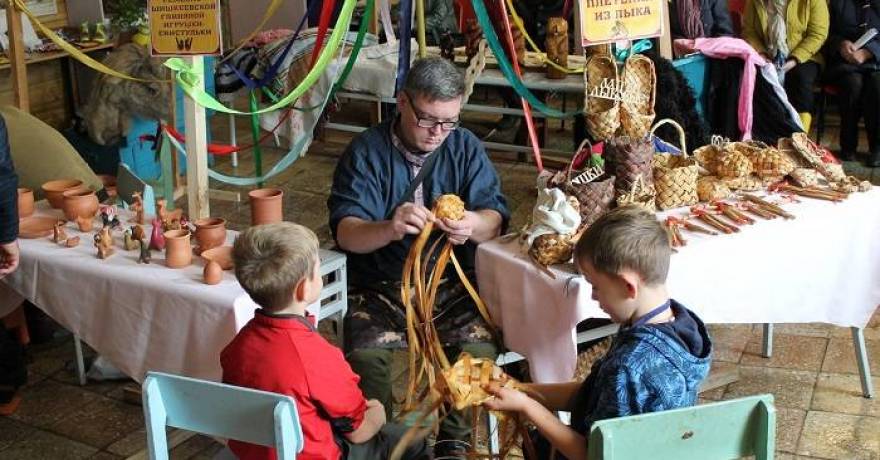 В Рузаевском районе прошёл  праздник Шишкеевской глиняной игрушки