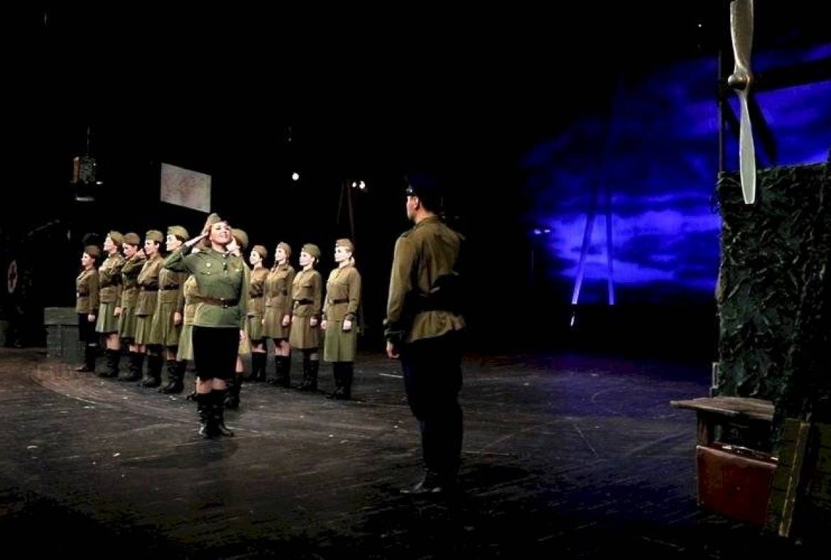 «Небесный тихоход» стартует на саранской театральной сцене