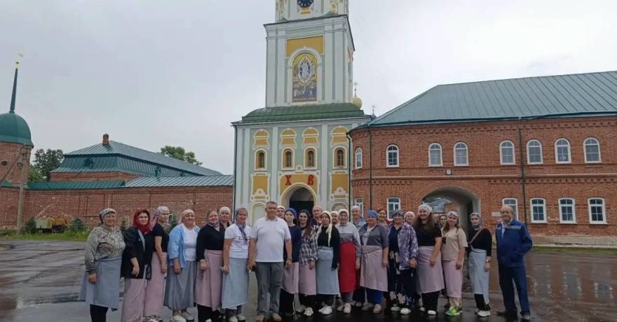 Субботник в Санаксарском монастыре: труд и единство во имя памяти!