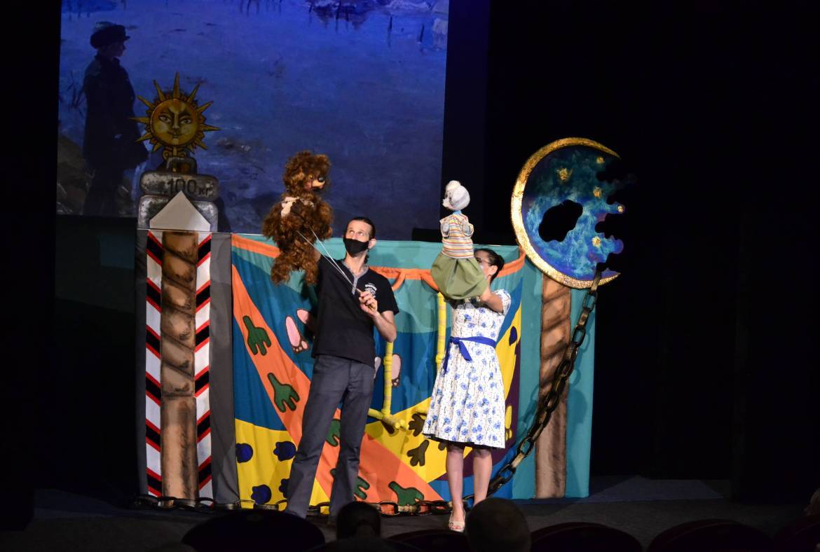 Государственный театр кукол РМ показывает возможности обновленной сцены и современного сценического оборудования