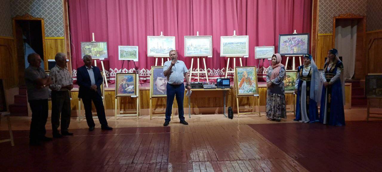 В КДЦ Аксеновского сельского поселения состоялось открытие выставочного проекта «Ода к радости»