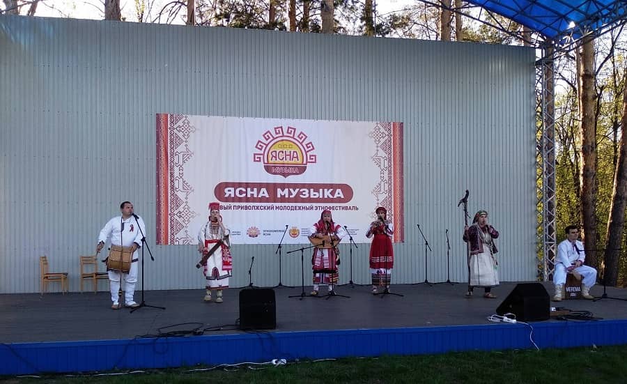 Фольклорная группа «Мерема» стала победителем первого Приволжского молодежного этнофестиваля «Ясна музыка»