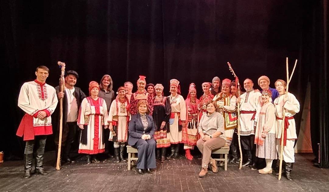 Национальный театр приглашает принять участие в интерактивном спектакле-экскурсии «Традиции предков»