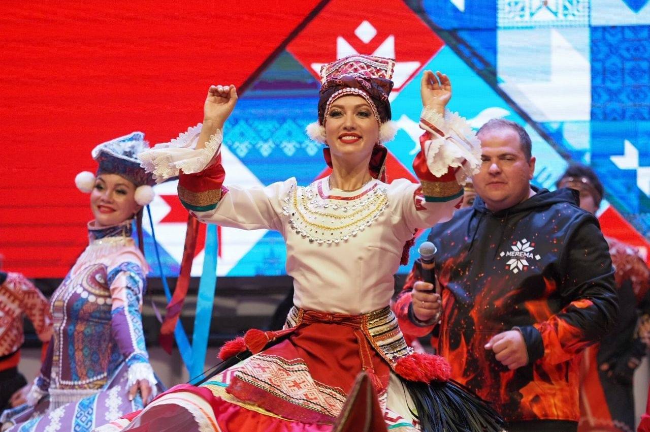 Состоялся VIII Межрегиональный национально-фольклорный праздник «ШУМБРАТ»