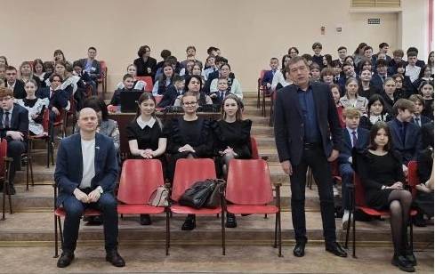 Сотрудники Министерства культуры, национальной политики и архивного дела посетили среднюю общеобразовательную школу № 38 г. Саранска