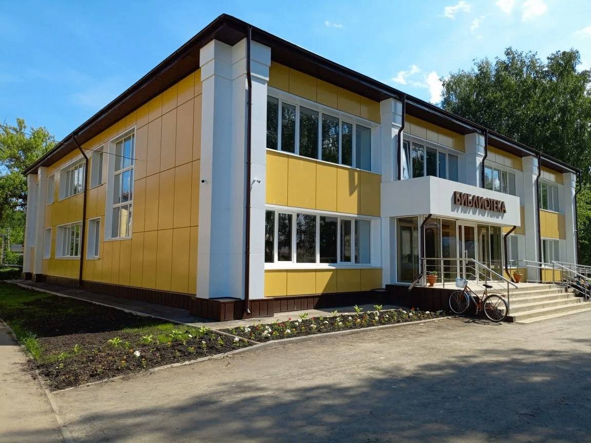 В Торбееве после капитального ремонта открылась районная библиотека