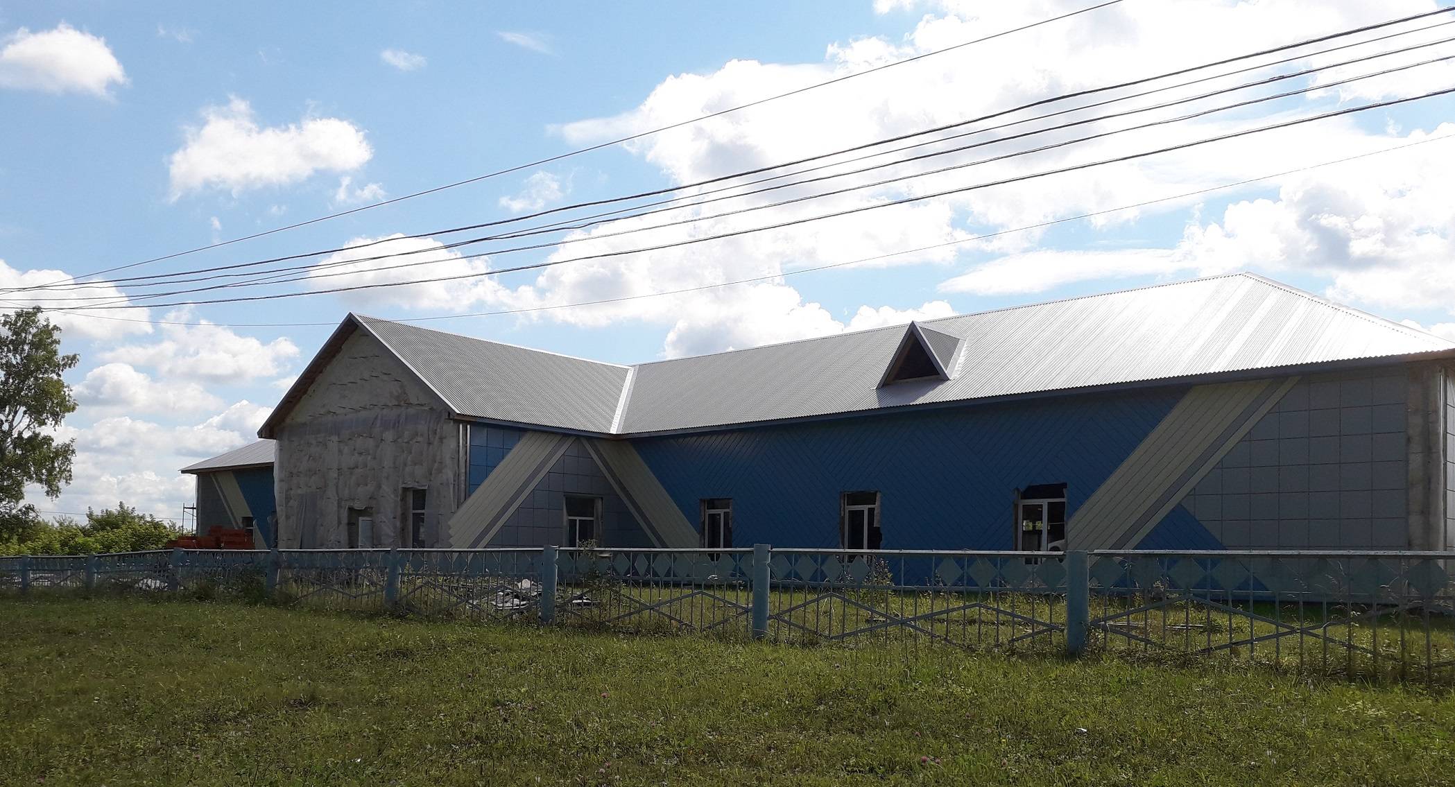 В Мордовии ведется капитальный ремонт Сабаевского сельского клуба