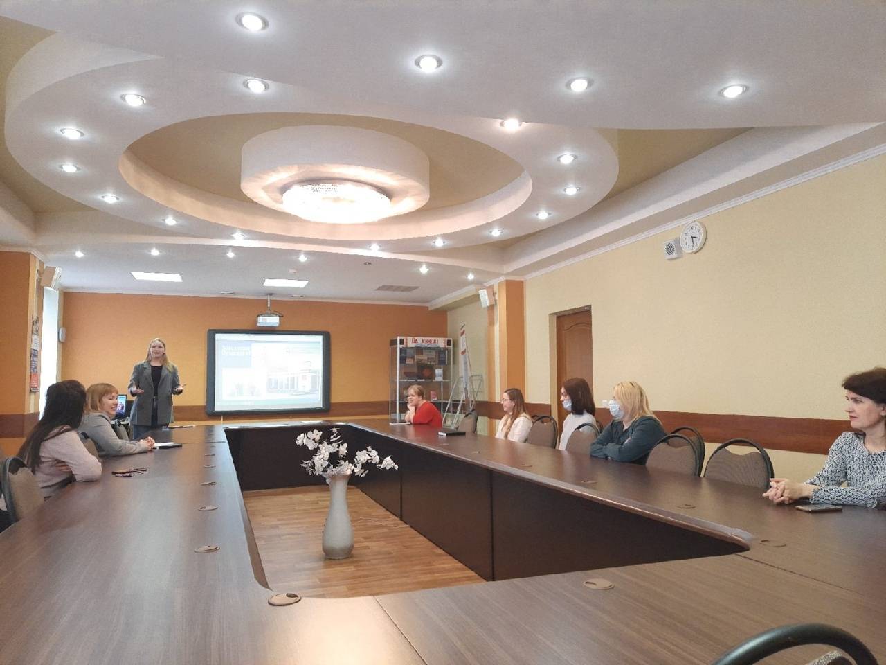 В Национальной библиотеке им. А. С. Пушкина прошла встреча «Почему волонтеры?»