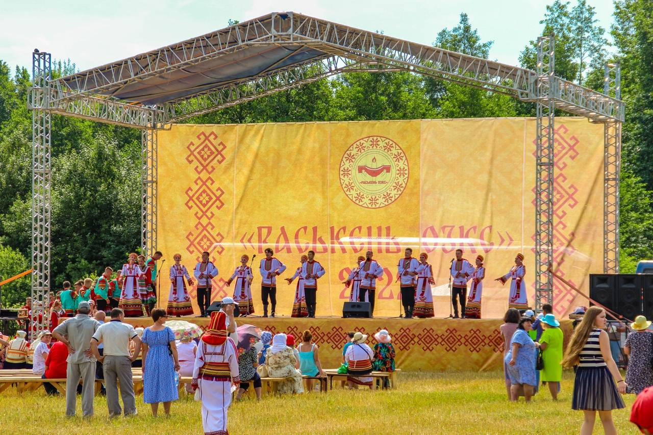 Национально-фольклорный праздник «Раськень озкс»